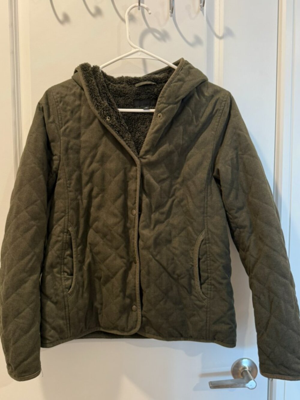 Uniqlo Fluffy Yarn Fleece Lined Quilted Jacket